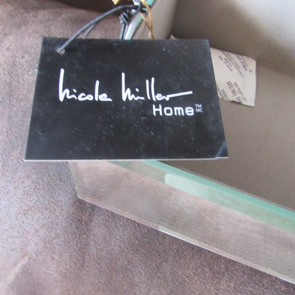 Nicole Miller Blue Agate Jewelry, Keepsake Box. - Picture 4 of 11